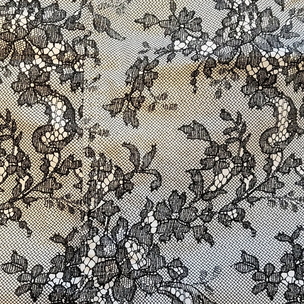 Karen Kane In-style Skirt Size 10 White with Black Floral Lace Pattern